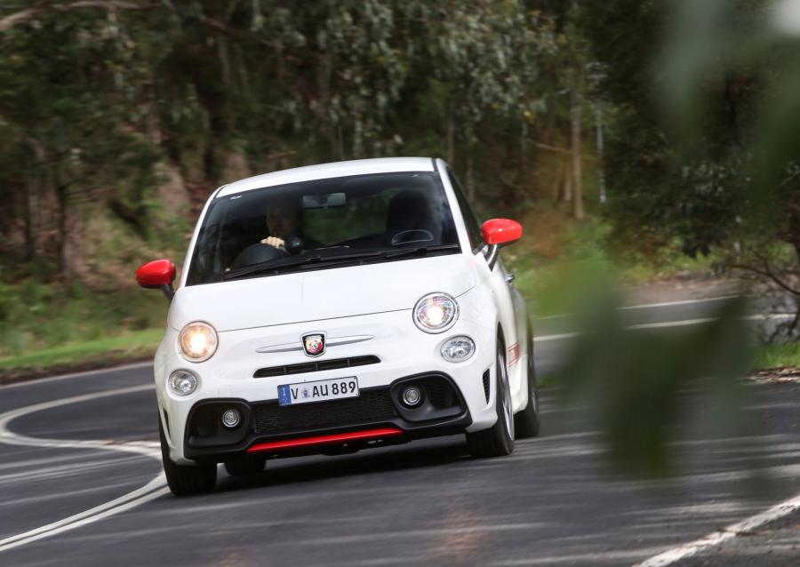  Abarth 595 (312) 2017 года  (AU) (фото 6 из 40)